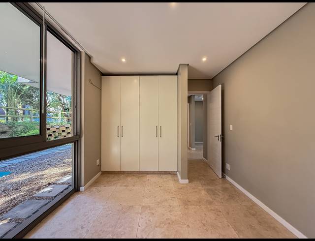 3 BEDROOM APARTMENT FOR SALE IN ZIMBALI ESTATE